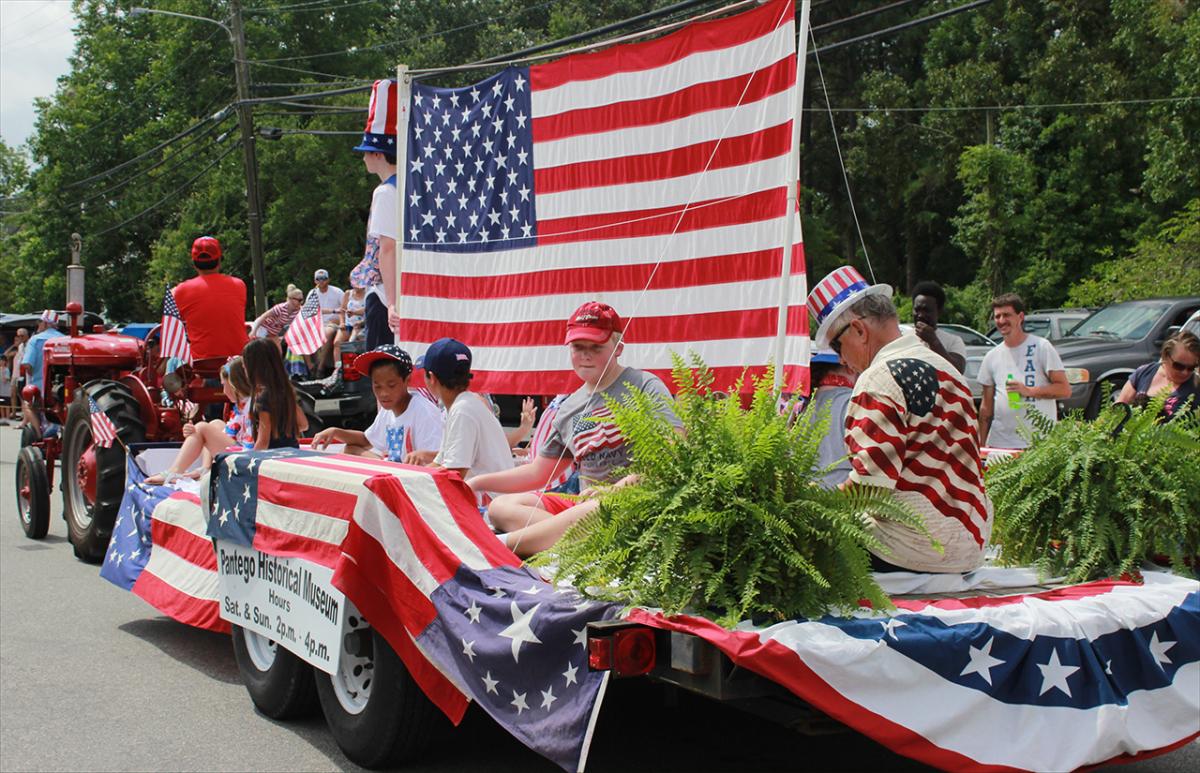Belhaven 4th of July Parade A Pictorial Volume I Belhaven NC